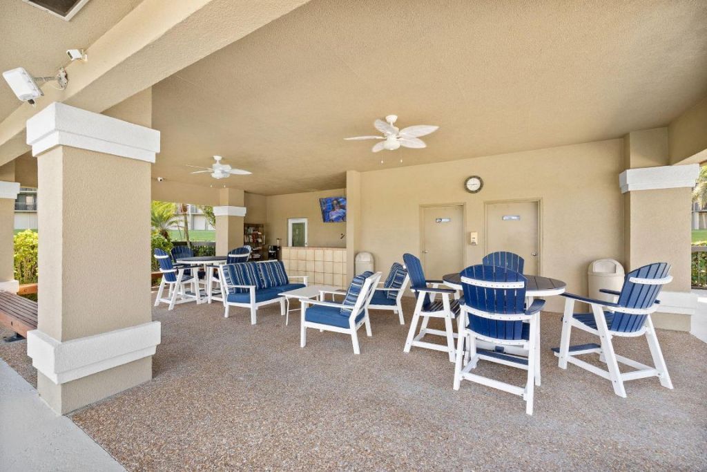 501 S Seas Drive, Unit 203, Jupiter, FL 33477 Photo