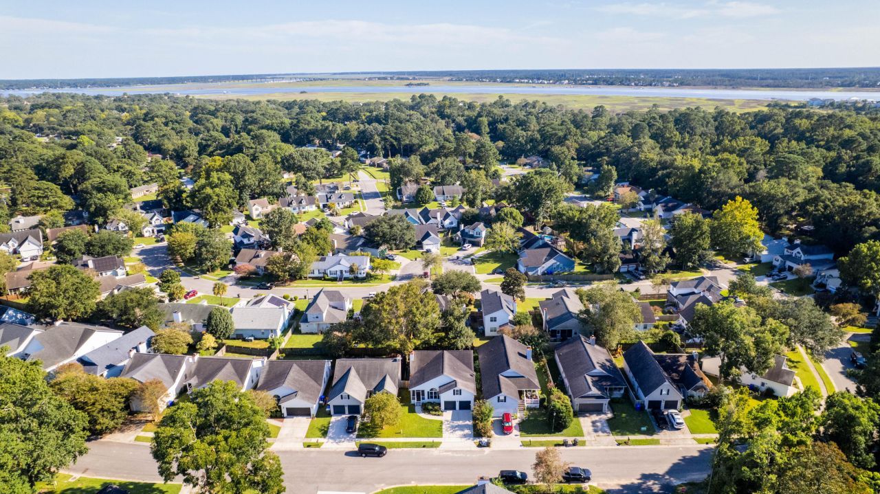 374 Culver Avenue Photo 19