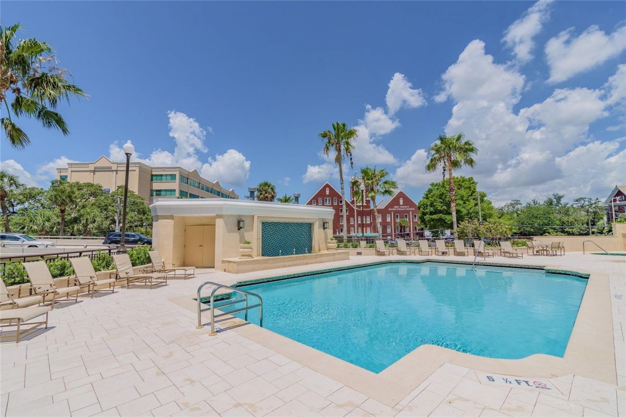345 Bayshore Boulevard, Unit 1710, Tampa, FL 33606 Photo