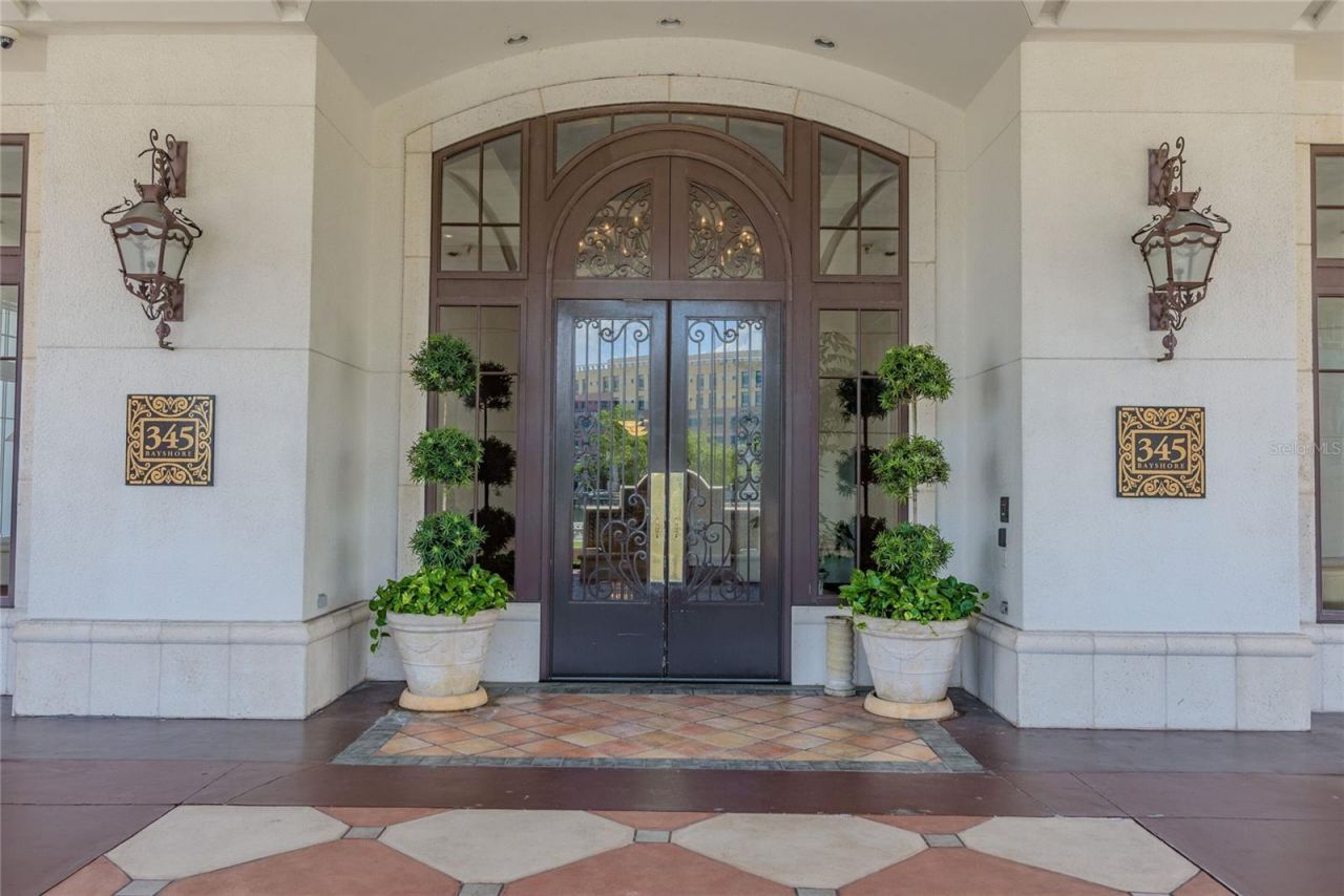 345 Bayshore Boulevard, Unit 1710, Tampa, FL 33606 Photo