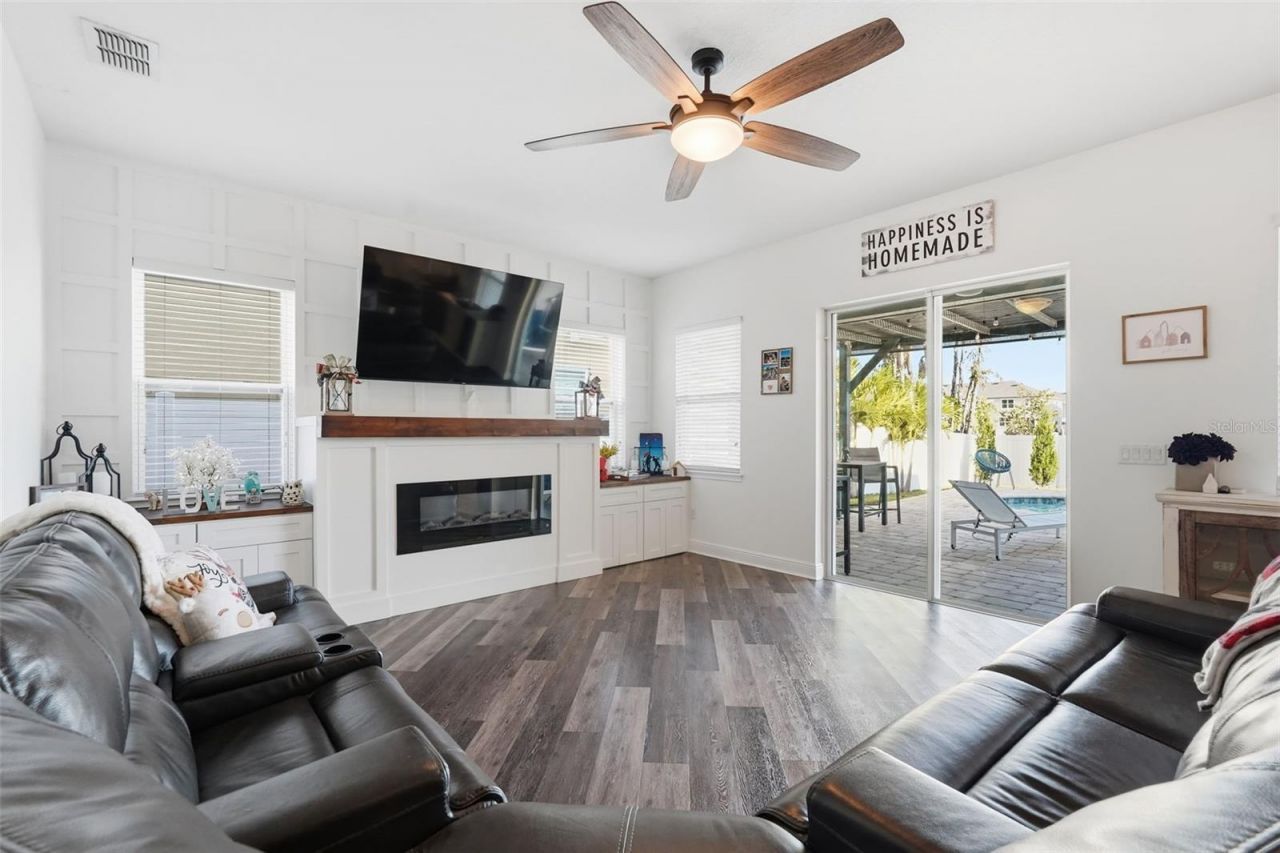 8113 Champions Forest Way, Tampa, FL 33635 Photo