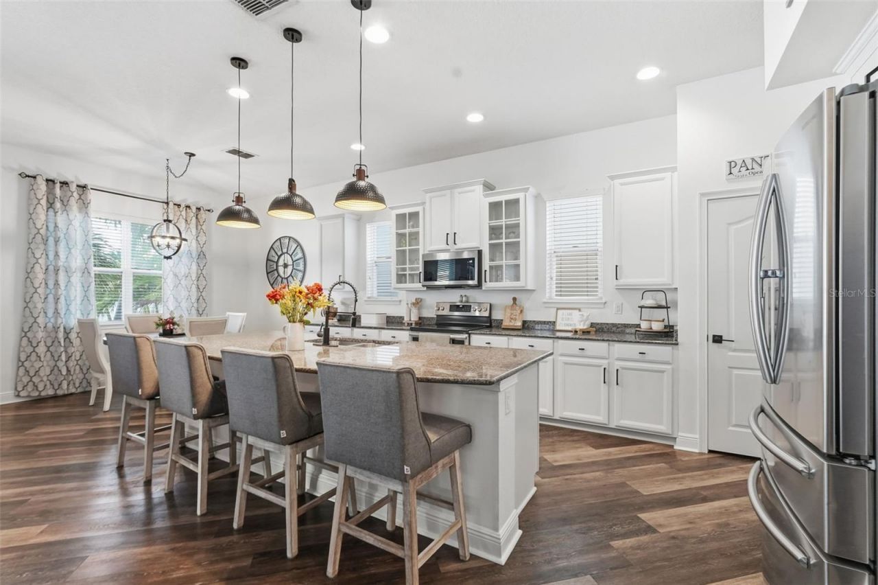 8113 Champions Forest Way, Tampa, FL 33635 Photo