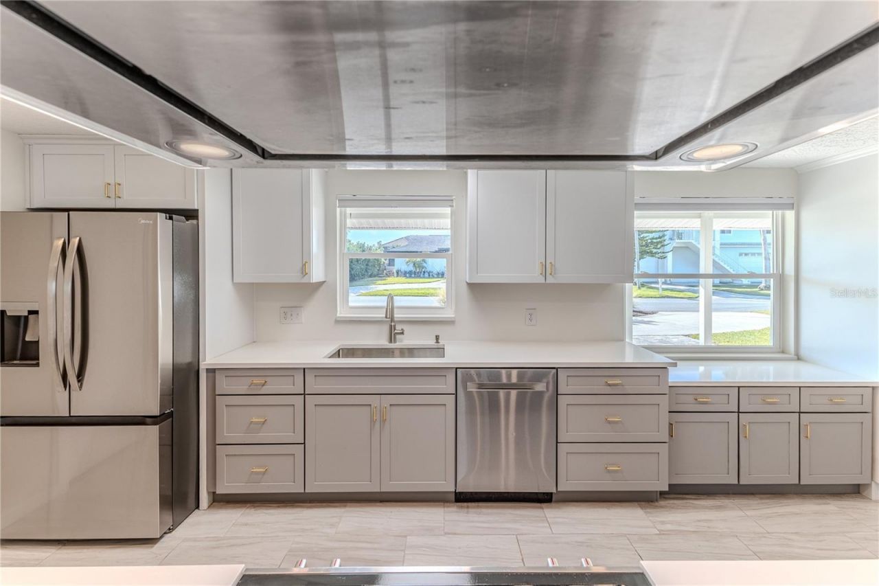 3409 Gulf Winds Circle, Hernando Beach, FL 34607 Photo