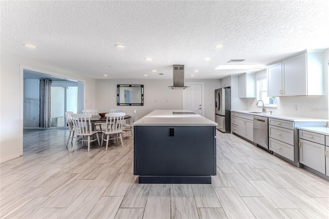 3409 Gulf Winds Circle, Hernando Beach, FL 34607 Photo