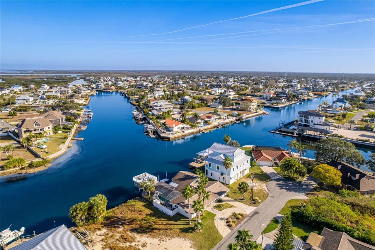 3409 Gulf Winds Circle, Hernando Beach, FL 34607 Photo