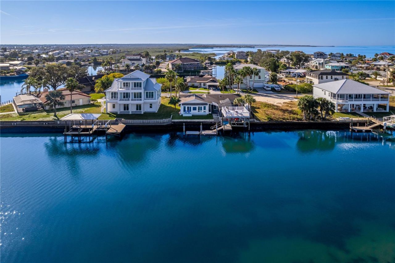 3409 Gulf Winds Circle, Hernando Beach, FL 34607 Photo