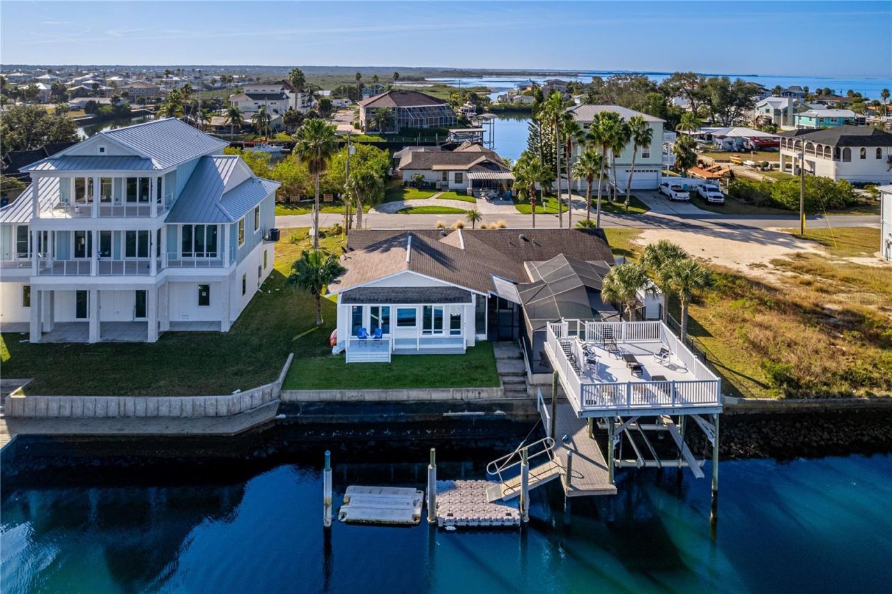 3409 Gulf Winds Circle, Hernando Beach, FL 34607 Photo