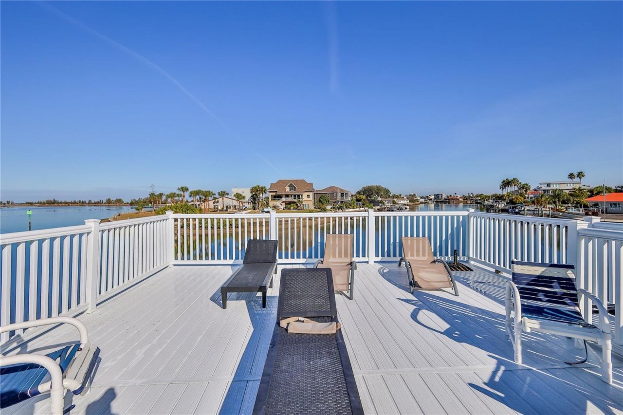 3409 Gulf Winds Circle, Hernando Beach, FL 34607 Photo