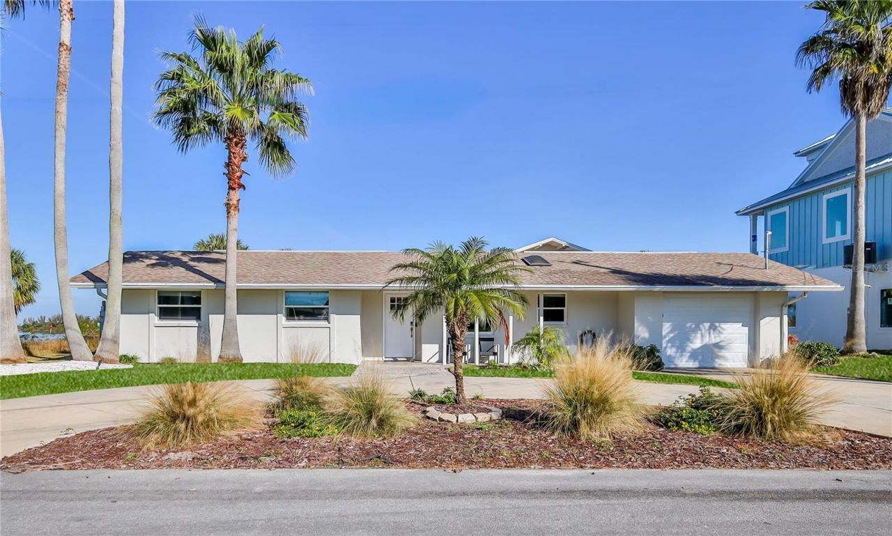 3409 Gulf Winds Circle, Hernando Beach, FL 34607 Photo