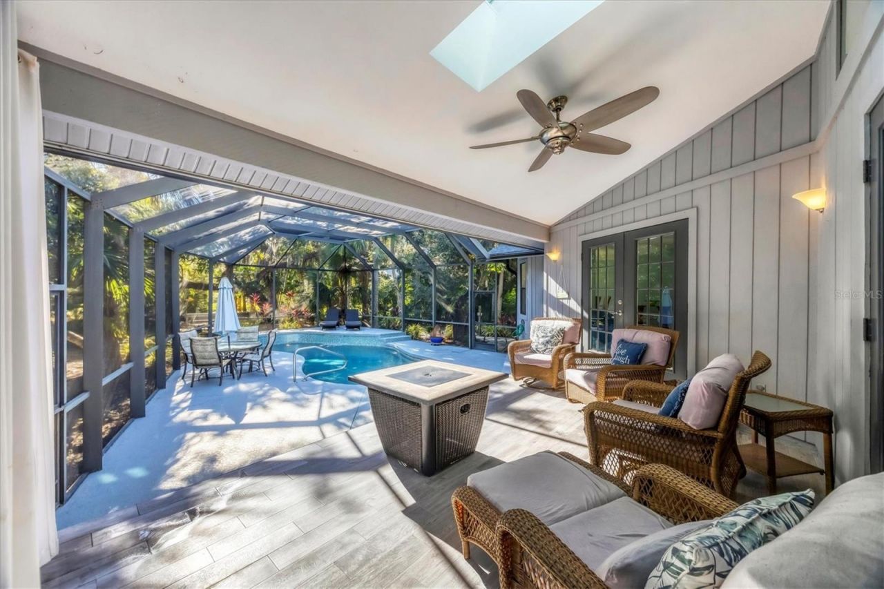 4594 Trails Drive, Sarasota, FL 34232 Photo