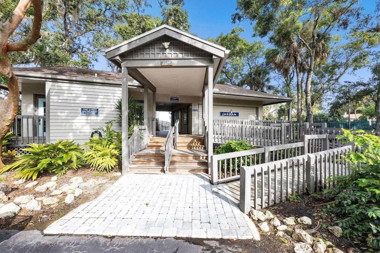 4594 Trails Drive, Sarasota, FL 34232 Photo