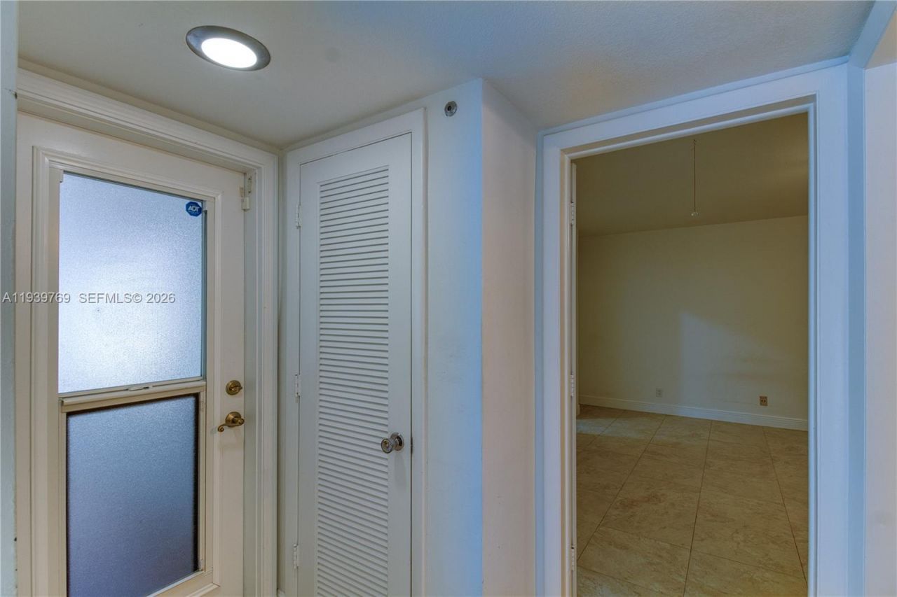 4806 Banyan Ln, Tamarac, FL 33319 Photo