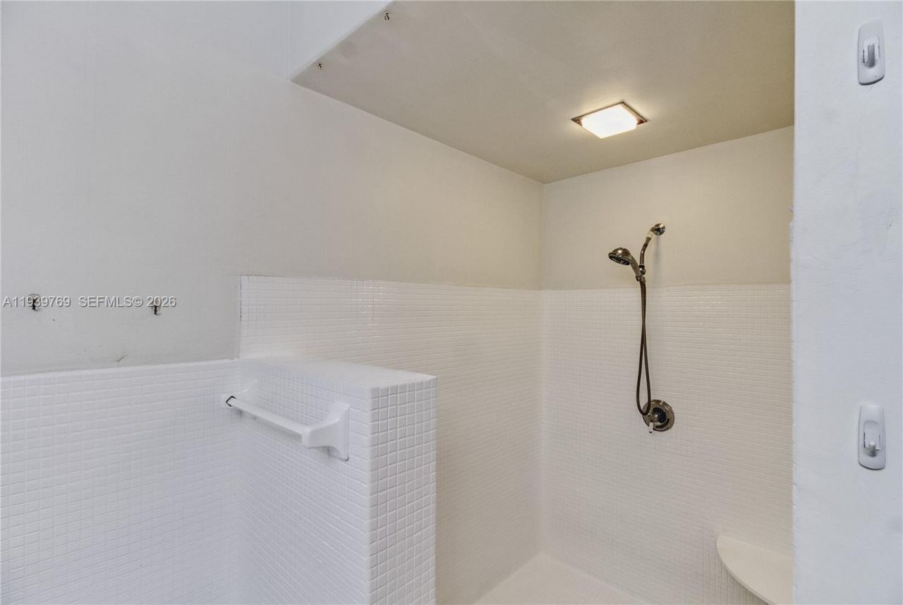 4806 Banyan Ln, Tamarac, FL 33319 Photo