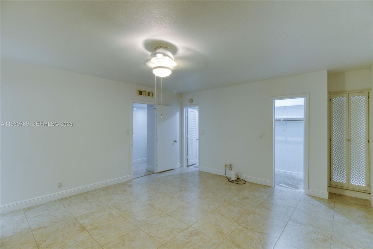 4806 Banyan Ln, Tamarac, FL 33319 Photo