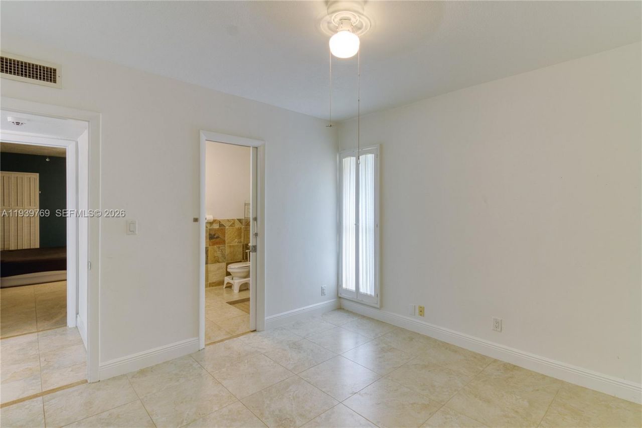 4806 Banyan Ln, Tamarac, FL 33319 Photo