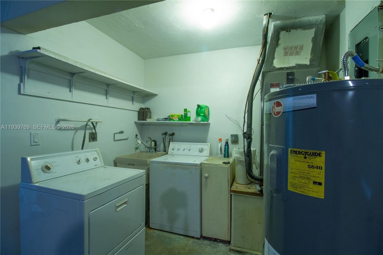 4806 Banyan Ln, Tamarac, FL 33319 Photo