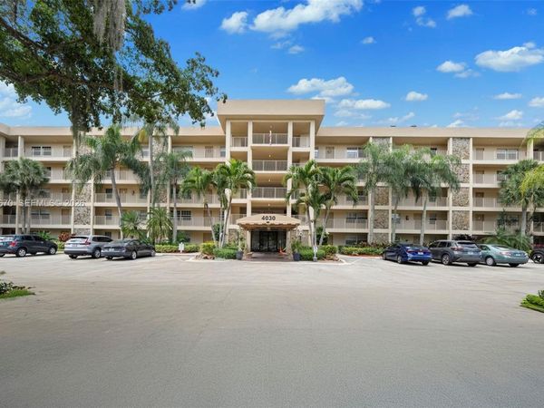 4030 W Palm Aire Dr , Unit 408, Pompano Beach, FL 33069