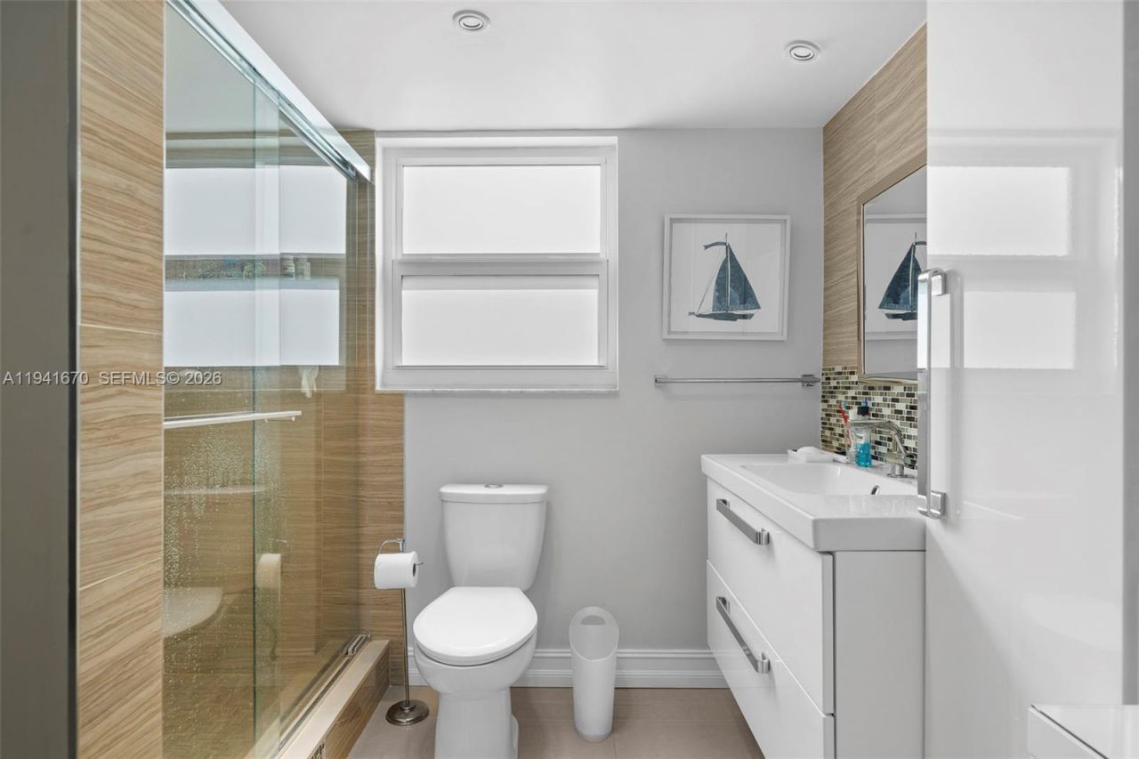 4030 W Palm Aire Dr , Unit 408, Pompano Beach, FL 33069 Photo