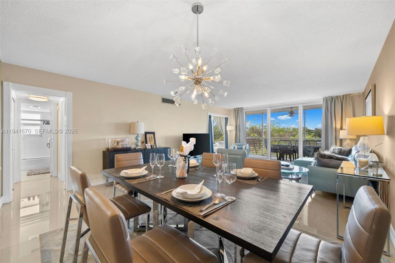 4030 W Palm Aire Dr , Unit 408, Pompano Beach, FL 33069 Photo