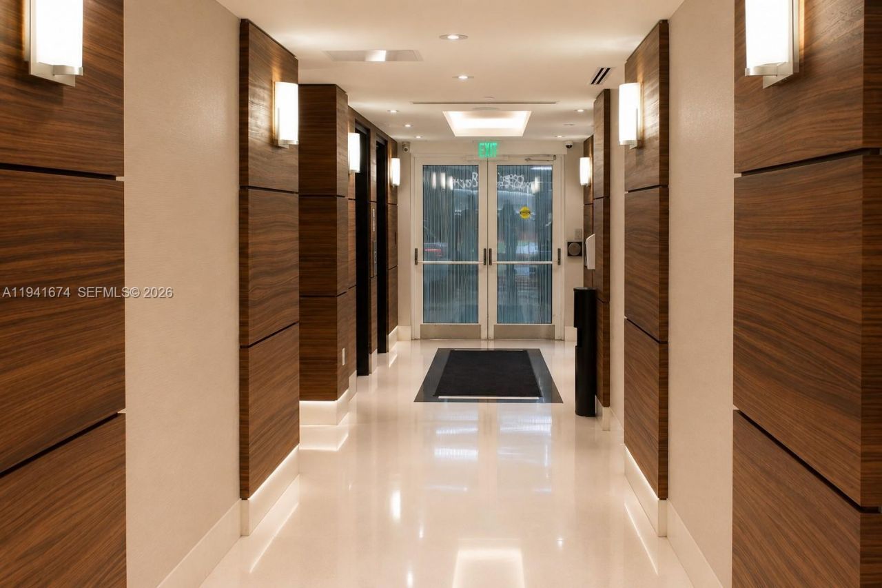 650 West Ave, Unit 810, Miami Beach, FL 33139 Photo