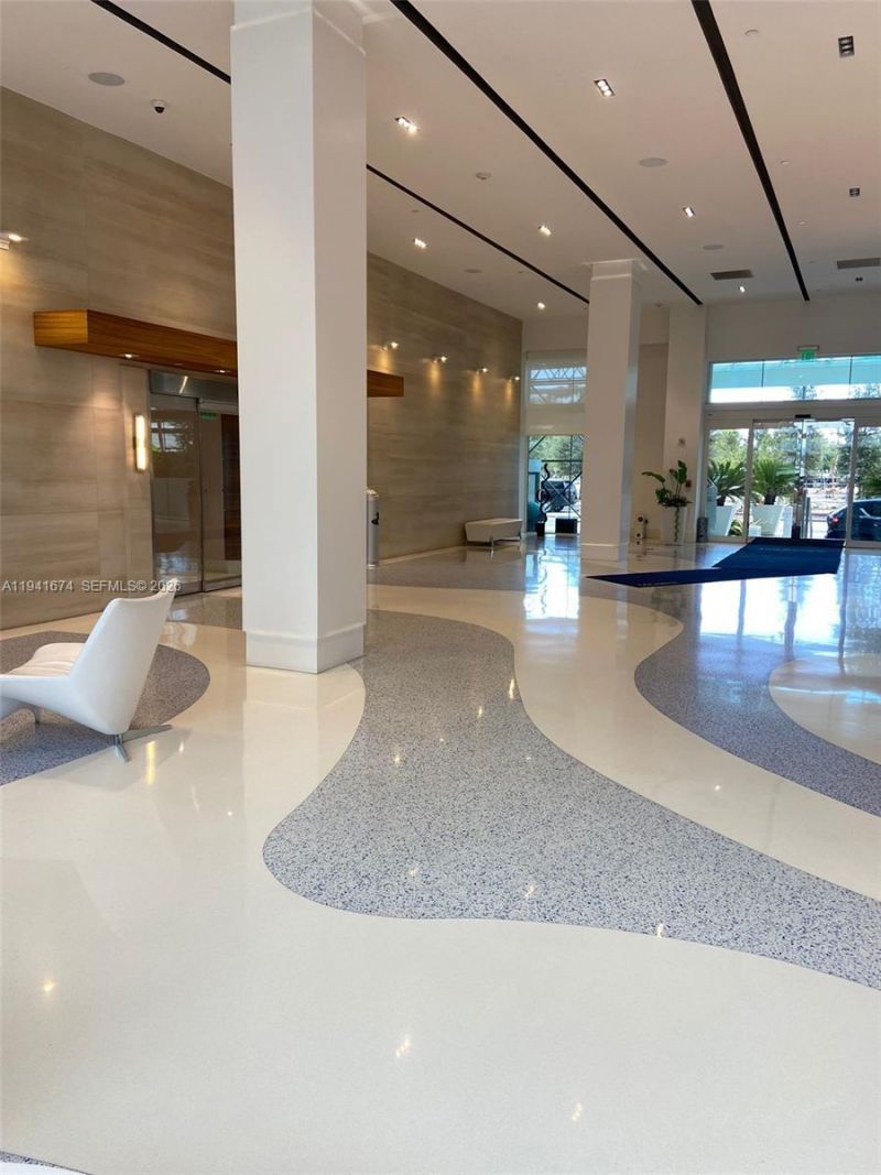 650 West Ave, Unit 810, Miami Beach, FL 33139 Photo