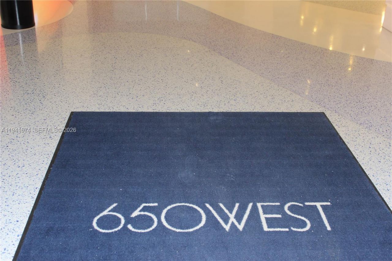 650 West Ave , Unit 810, Miami Beach, FL 33139 Photo