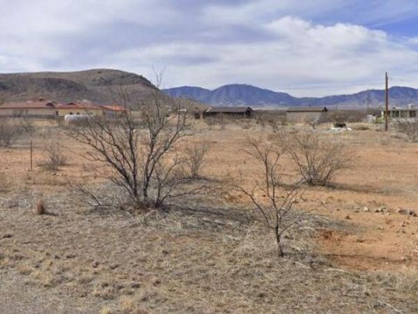 980 E 4TH Street, Unit 22, Pearce, AZ 85625