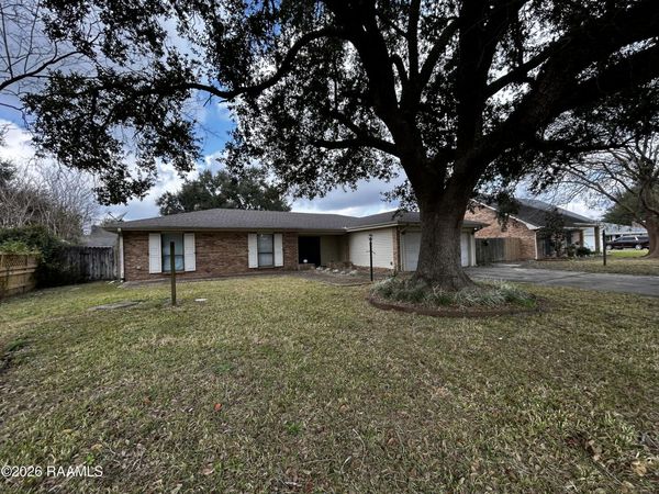104 Eva Drive, Lafayette, LA 70508