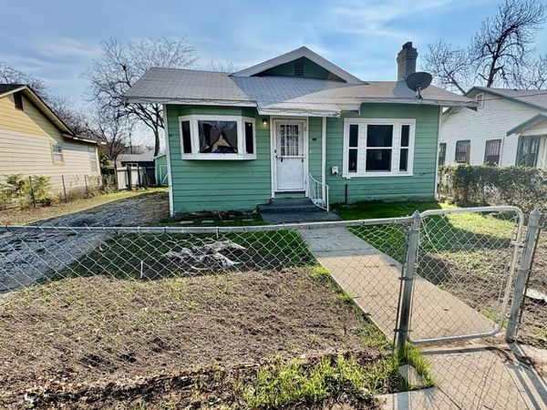 210 Glenwood Ct, San Antonio, TX 78210