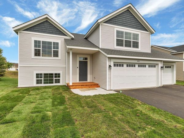 4735 5th Street NE, Saint Cloud, MN 56304