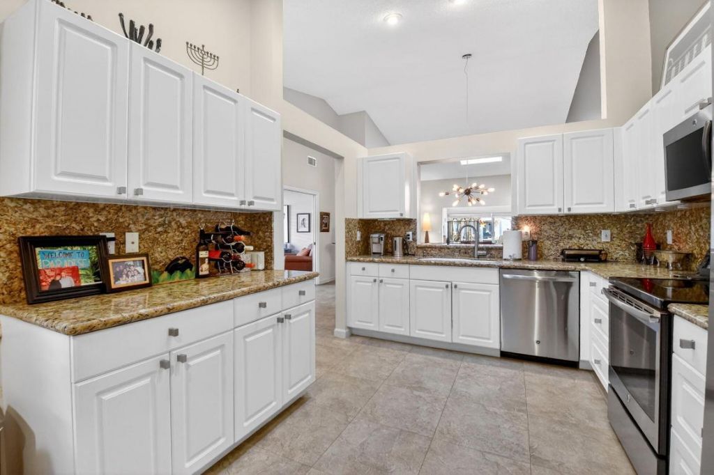 7576 Island Breeze Terrace, Unit A, Boynton Beach, FL 33437 Photo