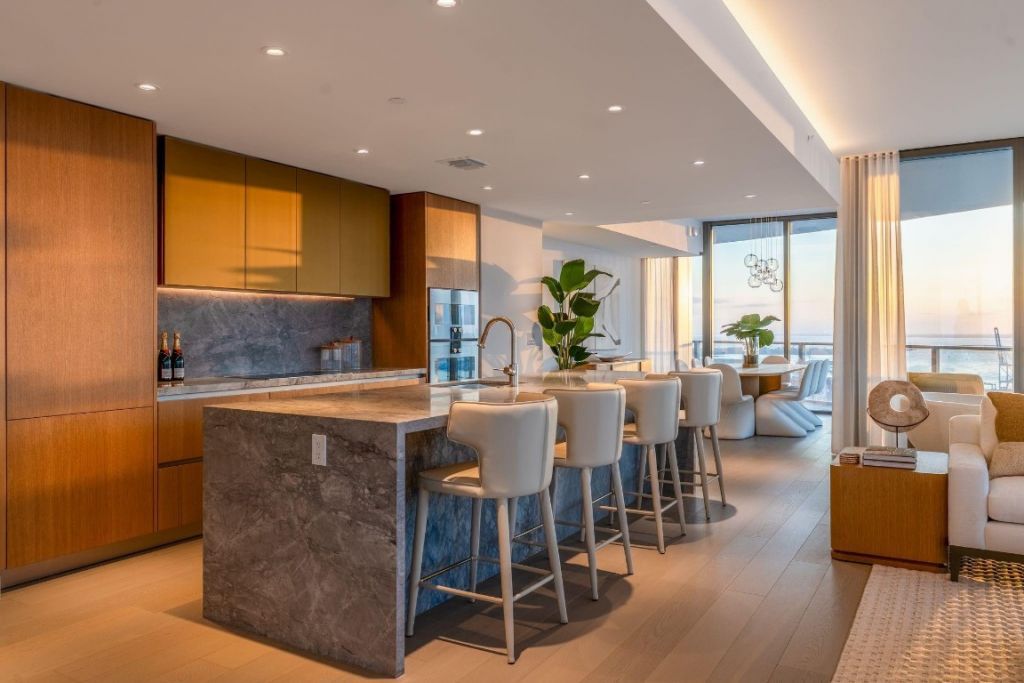 500 Alton, Unit 3903.04, Miami Beach, FL 33139 Photo