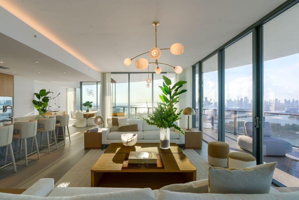 500 Alton, Unit 3903.04, Miami Beach, FL 33139 Photo