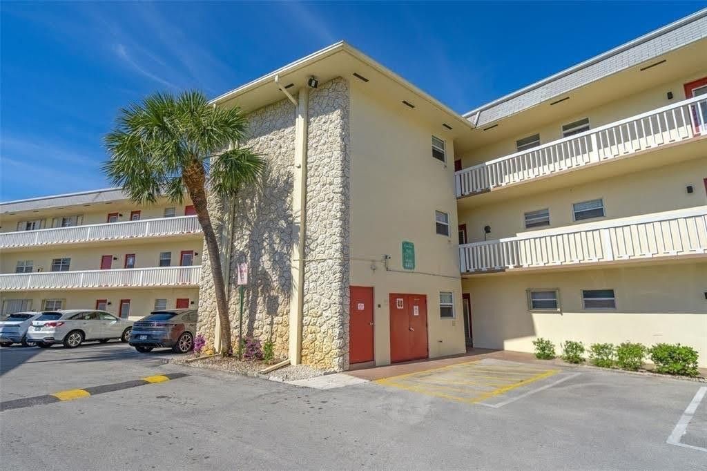 4411 NW 16th Street, Unit 207, Lauderhill, FL 33313 Photo
