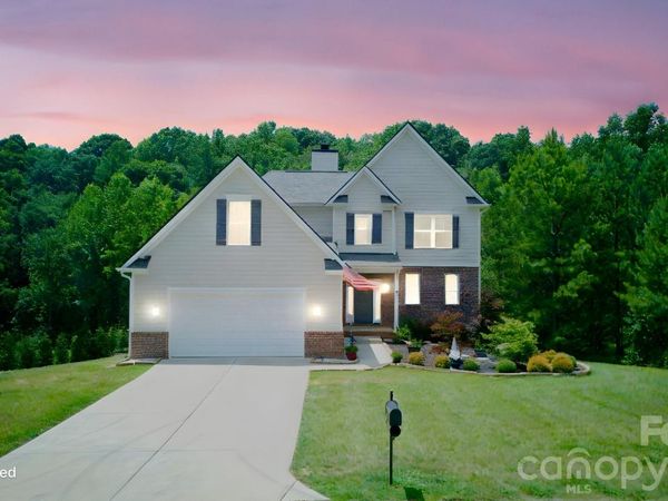 139 Sheep Path Drive, Mooresville, NC 28115