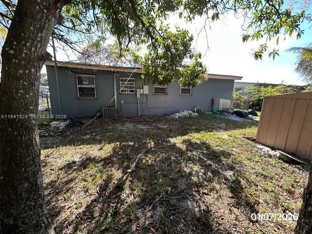 1713 NW 13th Ct, Fort Lauderdale, FL 33311 Photo