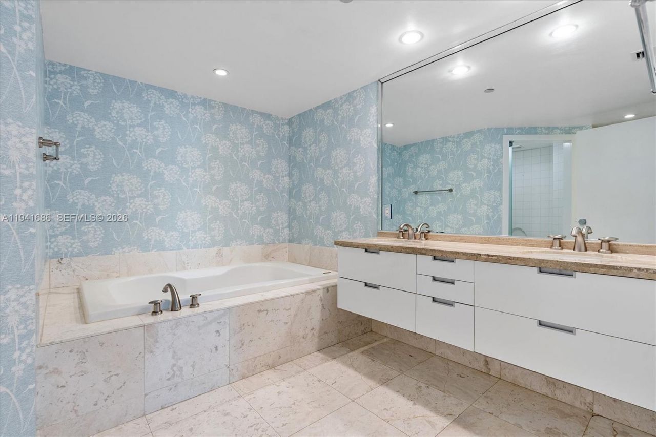 9401 Collins Ave, Unit 505, Surfside, FL 33154 Photo