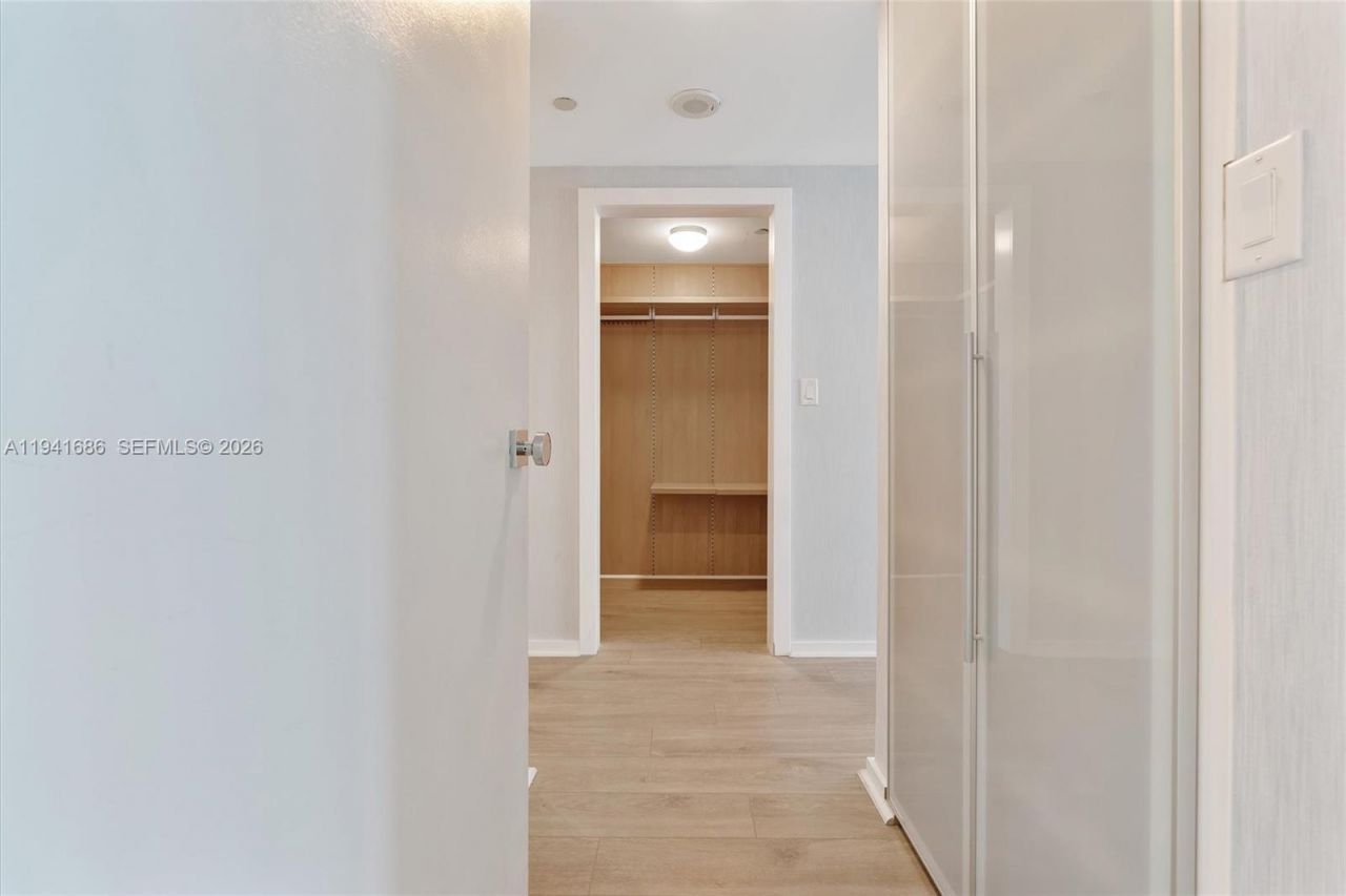 9401 Collins Ave, Unit 505, Surfside, FL 33154 Photo