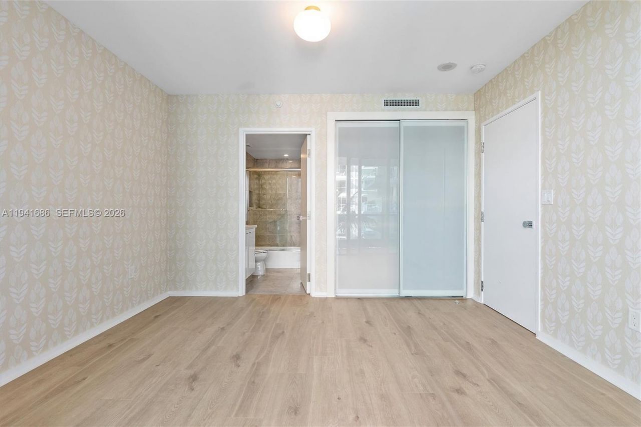 9401 Collins Ave, Unit 505, Surfside, FL 33154 Photo