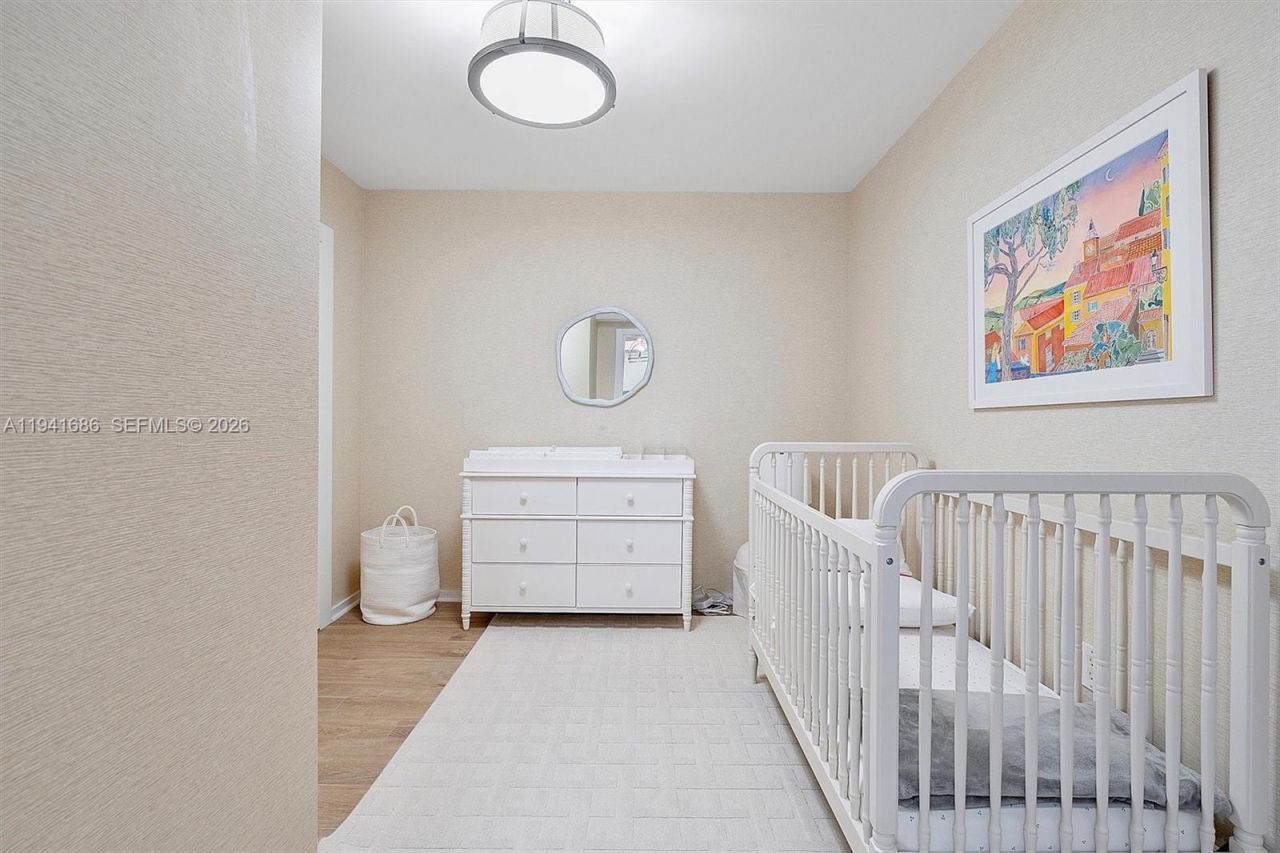 9401 Collins Ave, Unit 505, Surfside, FL 33154 Photo