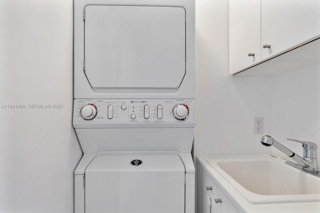 9401 Collins Ave, Unit 505, Surfside, FL 33154 Photo