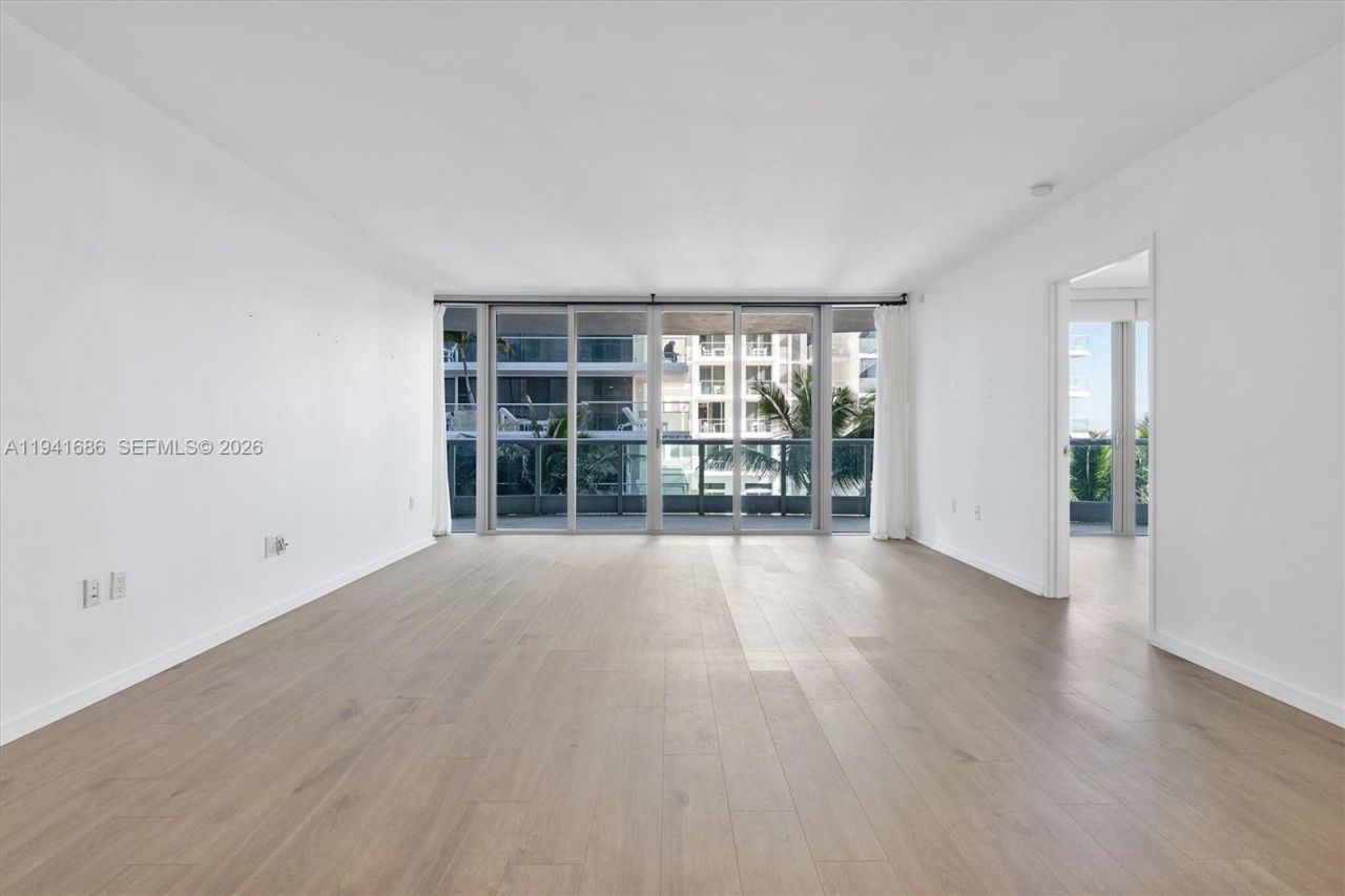 9401 Collins Ave, Unit 505, Surfside, FL 33154 Photo