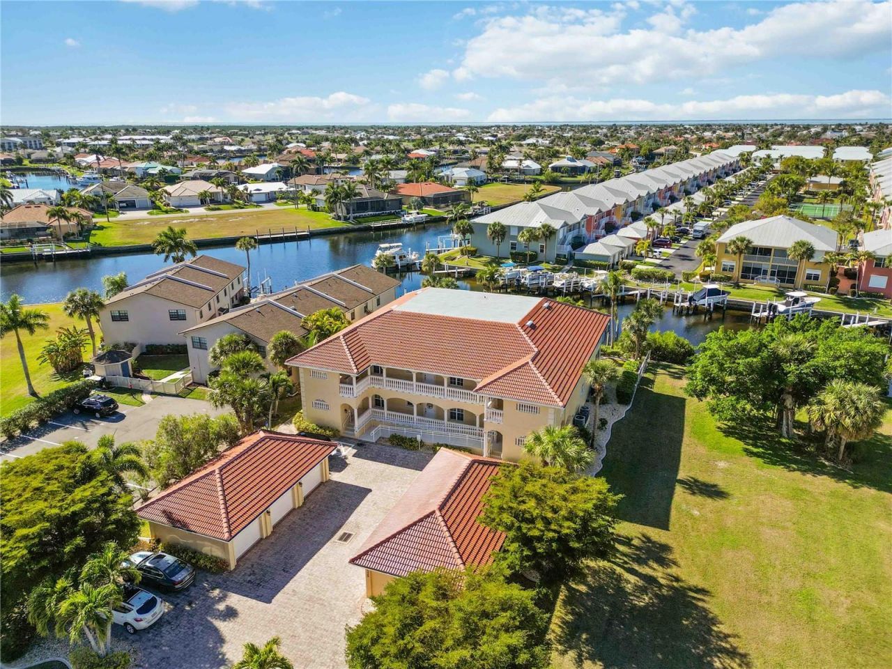 3329 Purple Martin Drive, Unit 113, Punta Gorda, FL 33950 Photo