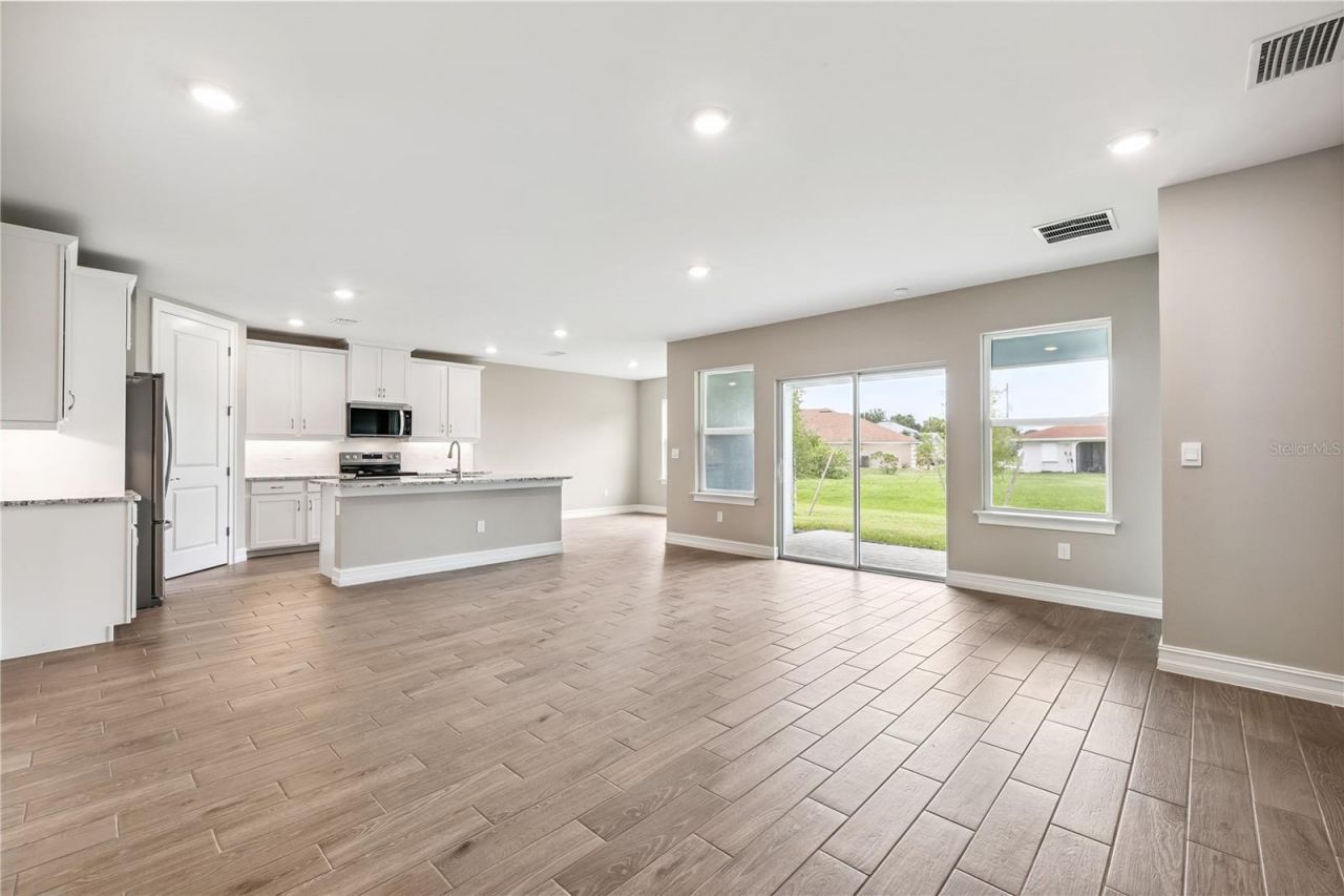 25230 Cadiz Drive, Punta Gorda, FL 33955 Photo