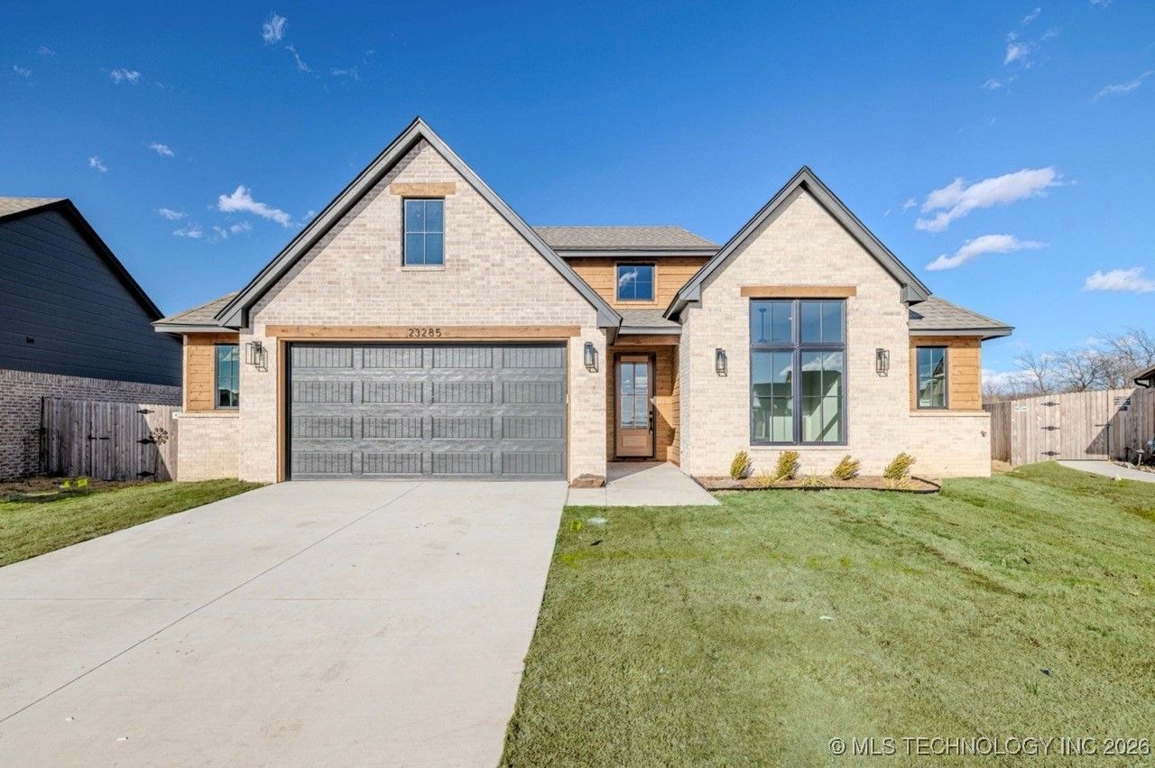 23285 E 106th Street S, Broken Arrow, OK 74014 Main Photo