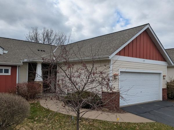 1099 Barclay Street, Saint Paul, MN 55106