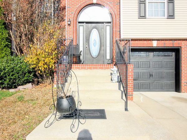 1605 Apache Way, Clarksville, TN 37042