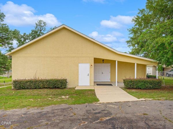 4820 N Lakewood Drive, Panama City, FL 32404