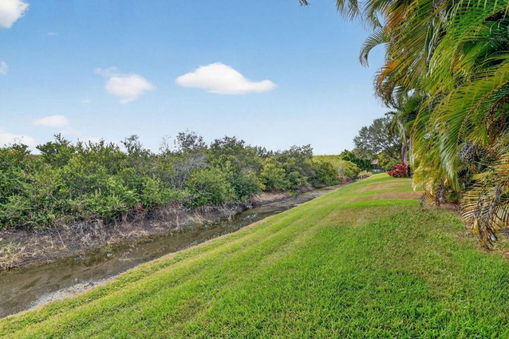 9842 Via Elegante, Wellington, FL 33411 Photo