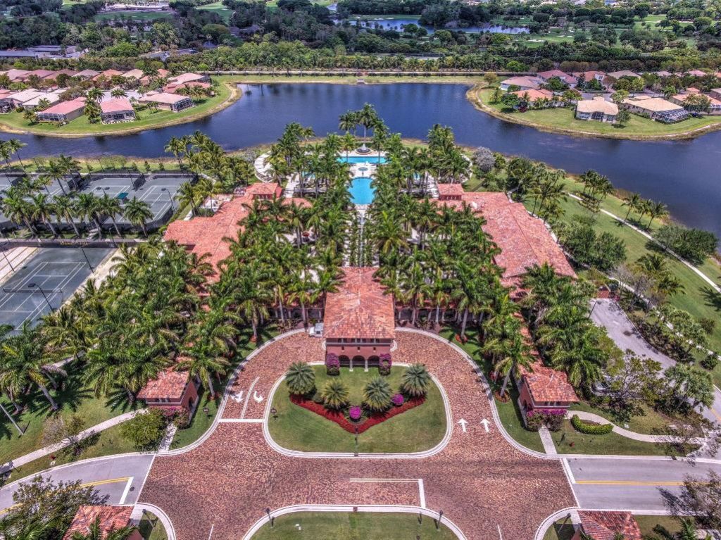 9842 Via Elegante, Wellington, FL 33411 Photo